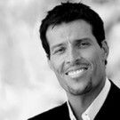 Video – Tony Robbins – forta invizibila care motiveaza actiunile